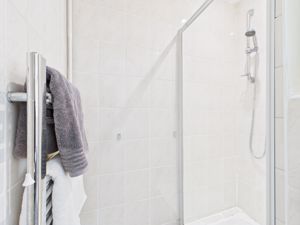 Bathroom/Shower Room- click for photo gallery